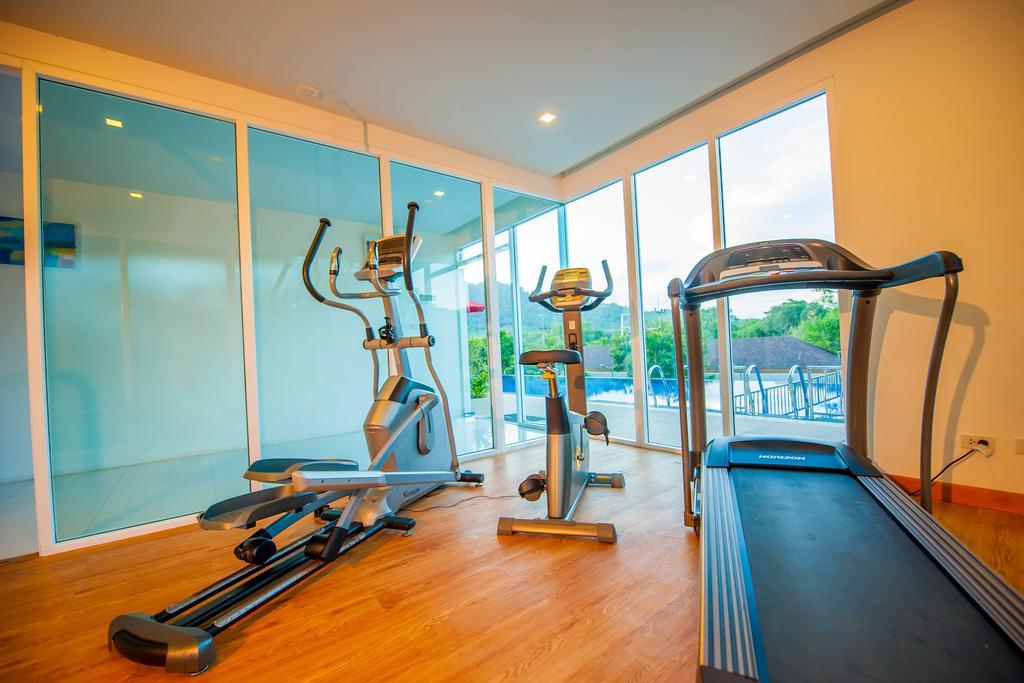 Grand Nai Harn Suites Rawai Екстериор снимка